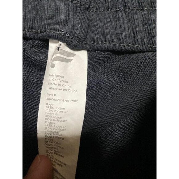 Fabletics Women’s Shorts Size XXL Bobbie Glam Black Zip Pockets 3" inseam - Picture 4 of 6